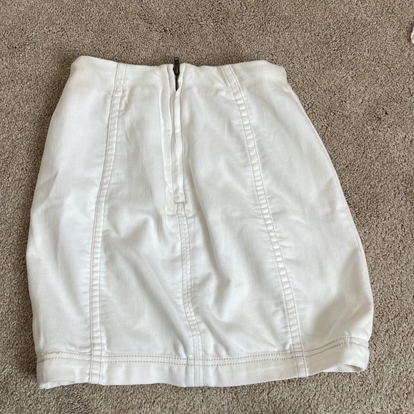 ACCEPTING OFFERS Free People Modern Femme Denim - Picture 5 of 5